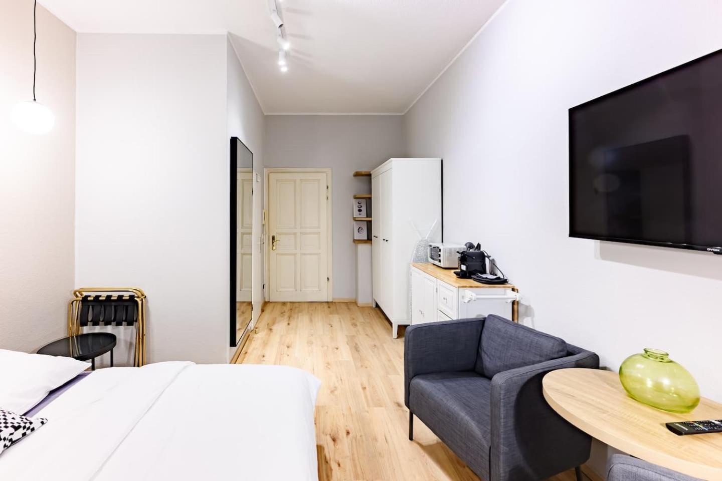 Cozy Studio Apartments In Berlin Prenzlauer Berg Exterior foto
