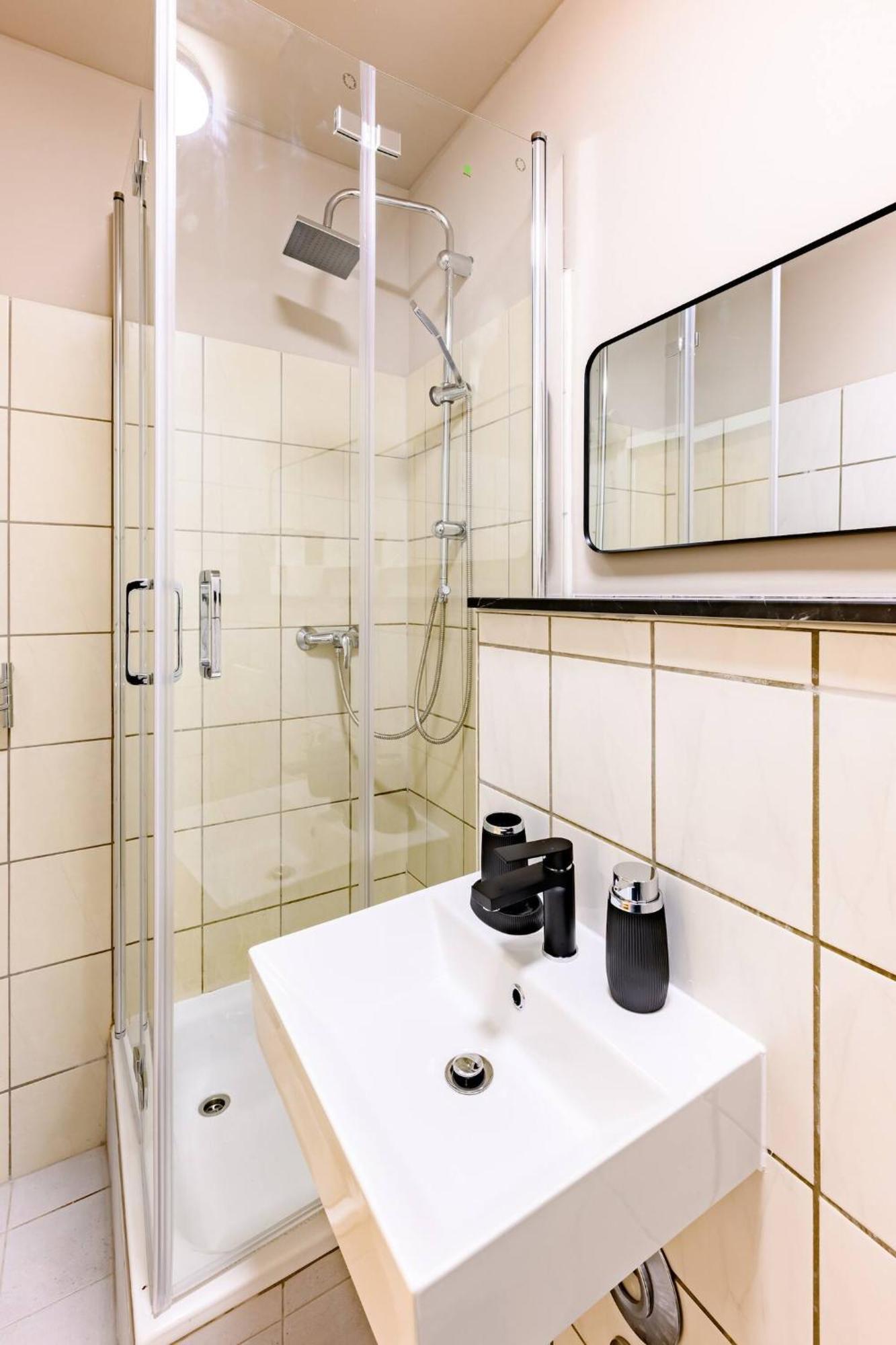 Cozy Studio Apartments In Berlin Prenzlauer Berg Exterior foto