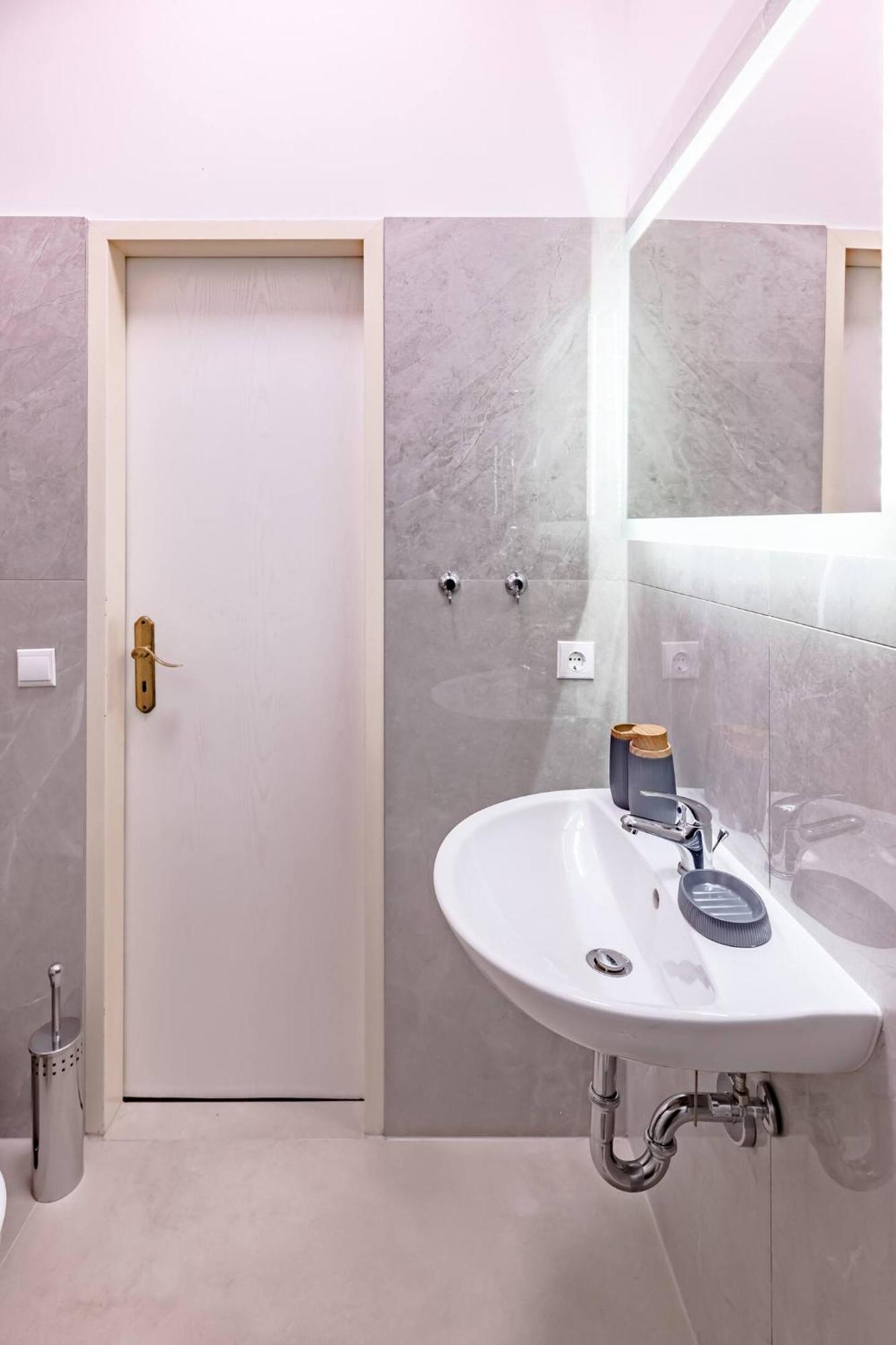 Cozy Studio Apartments In Berlin Prenzlauer Berg Exterior foto