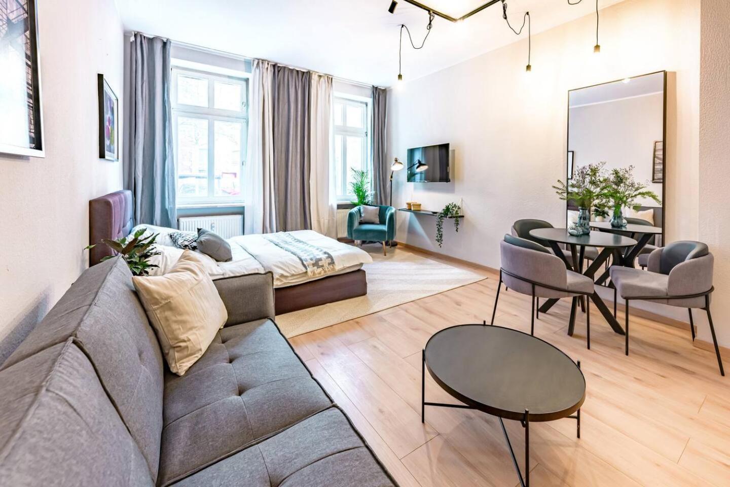 Cozy Studio Apartments In Berlin Prenzlauer Berg Exterior foto
